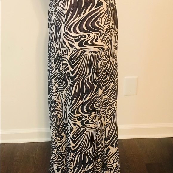 Dion of Texas Zebra Maxi Skirt Black & White Small - Picture 4 of 4